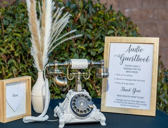 Telefone áudio guest book com decoração